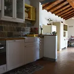 בית נופש Casa Camporino פופי