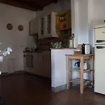 Casa Camporino פופי